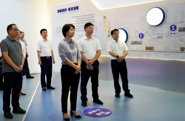福建省政协副主席黄玲一行莅临高新区调研_园区要闻_福州高新技术产业开发区管委会
